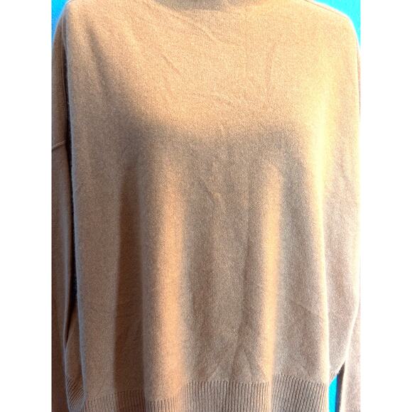 NWOT PILCRO Alani Oversized 100% Cashmere Sweater Mock T Oversized Camel Color M - Picture 3 of 7
